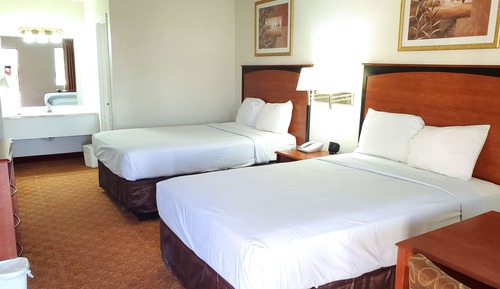 Deluxe Room, 2 Double Beds, Non Smoking, Refrigerator & Microwave