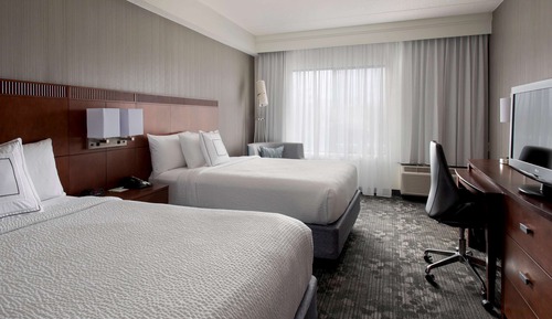 Room, 2 Queen Beds, Accessible (Hearing)