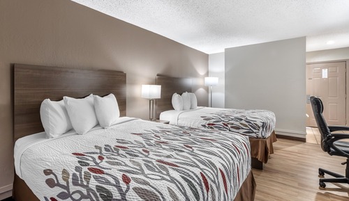 Deluxe Room, 2 Queen Beds, Non Smoking