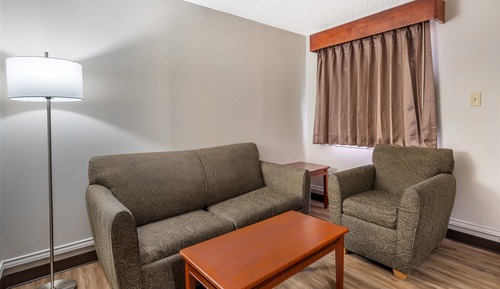 Suite, 1 King Bed, Non Smoking