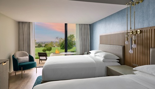 Room, 2 Queen Beds, Golf View