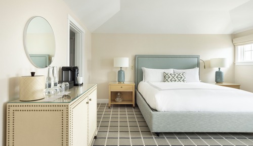 Superior Cottage, 1 King Bed