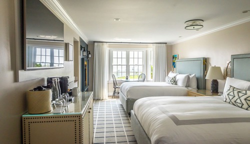 Cottage, 2 Queen Beds (Pier View)