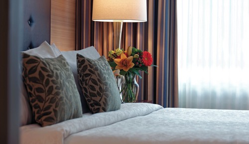 Deluxe Suite, 1 King Bed