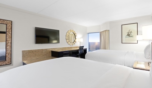 Executive Room, 2 Queen Beds, Mountain View
