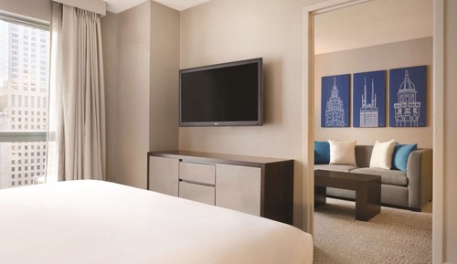 Suite, Accessible, Non Smoking (Roll-in Shower)
