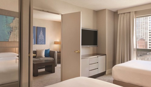 Suite, 2 Double Beds, Non Smoking, City View