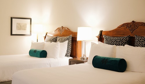 Deluxe Room, 2 Queen Beds