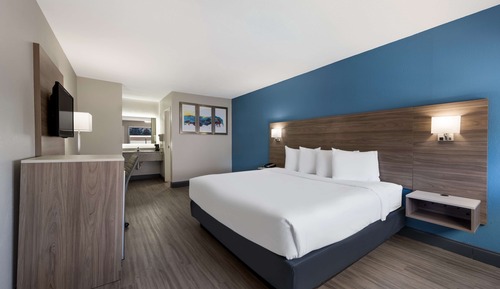 Standard Room, 2 Double Beds, Non Smoking, Refrigerator & Microwave