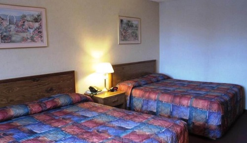 Room, 2 Queen Beds, Non Smoking