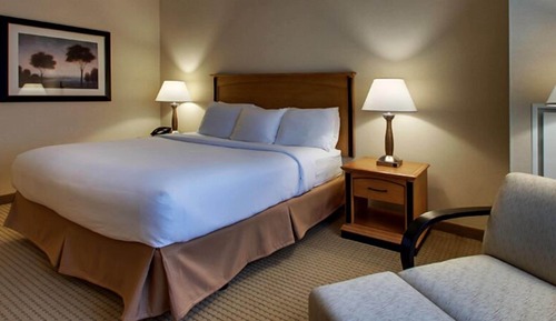 Deluxe Room, 1 King Bed, Non Smoking, City View