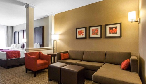 Suite, Multiple Beds, Accessible, Non Smoking