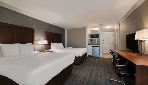 Standard Room, 2 Queen Beds, Non Smoking