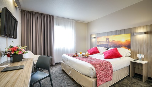 Comfort Room, Double Bed