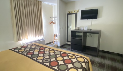 Studio Suite, 1 King Bed, Non Smoking