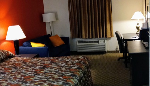 Deluxe Room, 1 King Bed, Non Smoking