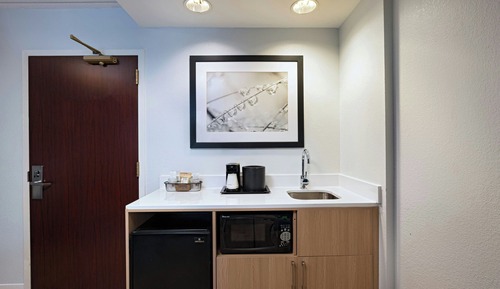 Studio, Multiple Beds (Mobility Accessible, Tub)