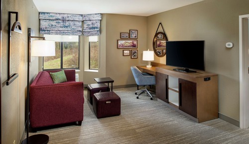 Suite, 1 King Bed, Accessible, Non Smoking (Bathtub)