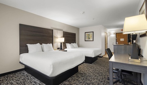 Standard Room, 2 Queen Beds, Accessible, Non Smoking (Walk-in Shower)