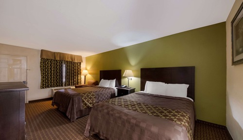 Standard Room, 2 Queen Beds, Smoking