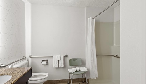 Suite, 2 Queen Beds, Accessible, Non Smoking