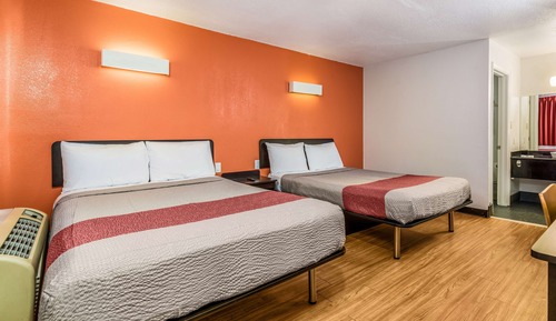 Standard Room, 2 Queen Beds, Non Smoking