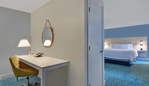 Studio Suite, 1 King Bed, Accessible, Non Smoking