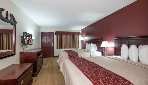 Deluxe Room, 2 Queen Beds, Non Smoking