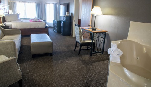 Executive Suite, 1 King Bed, Jetted Tub