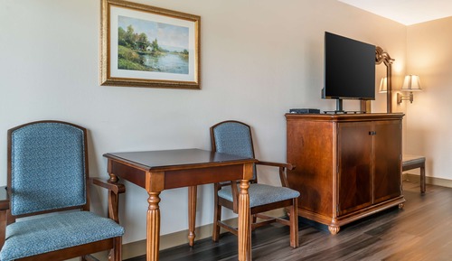 Standard Room, 2 Queen Beds, Balcony, River View