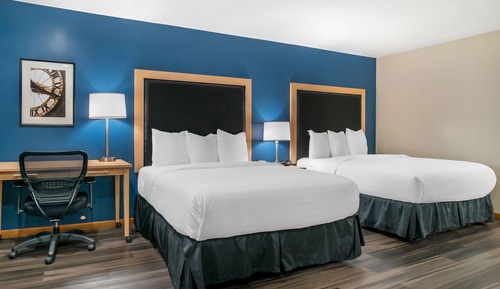 Standard Room, 2 Queen Beds, Balcony, River View (with Sofabed)