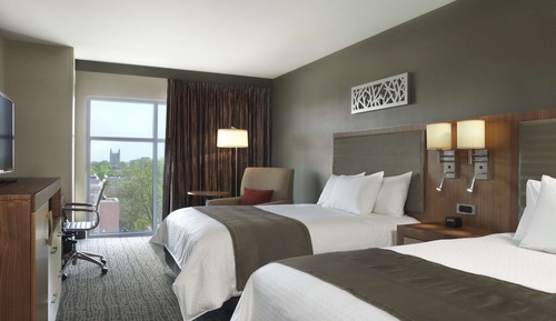 Room, 2 Queen Beds (Hearing Accessible)