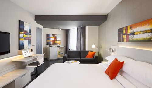 Studio, 1 King Bed