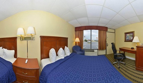 Room, 2 Queen Beds, Smoking