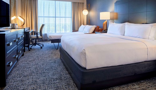 Room, 1 King Bed with Sofa bed (Partial Mountain View)