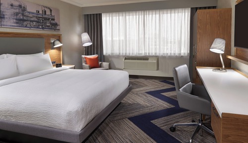 Room, 1 King Bed, City View