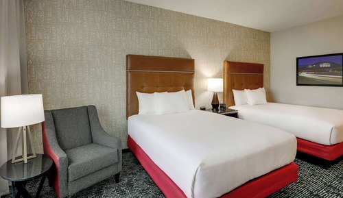 Room, 2 Queen Beds, Hearing Accessible (Tub)