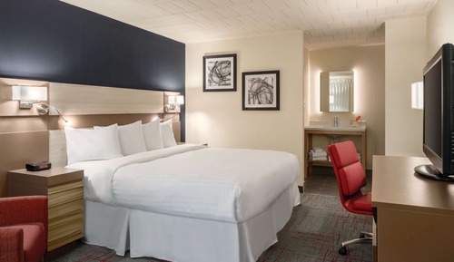 Efficiency, Suite, 1 King Bed, Non Smoking