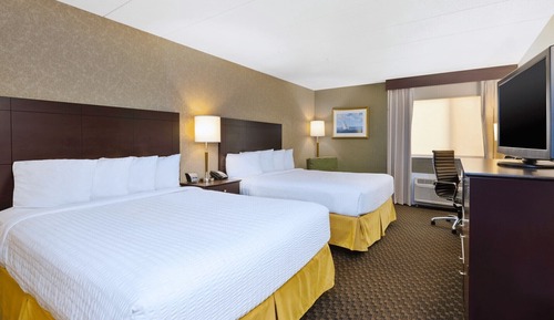 Standard Room, 2 Queen Beds, Non Smoking