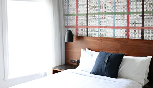 Suite, 1 Queen Bed (Urban)