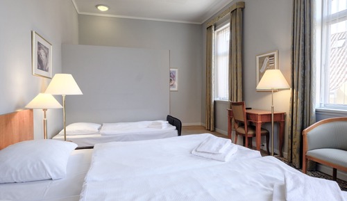 Standard Triple Room, 1 Twin Bed