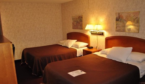 Suite, 2 Queen Beds, Non Smoking