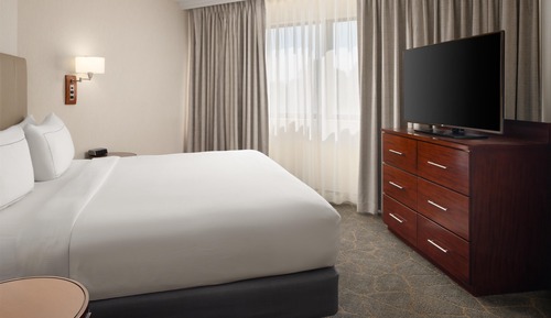 Junior Suite, 1 King Bed, Accessible (Hearing)