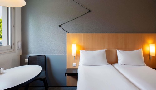 Standard Room, 2 Twin Beds