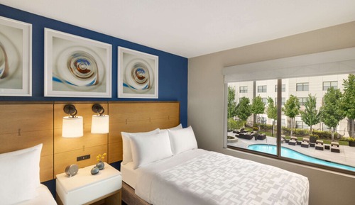 Suite, 1 Bedroom, Pool View (Double, High Floor)