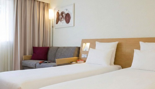 Classic Room, Multiple Beds