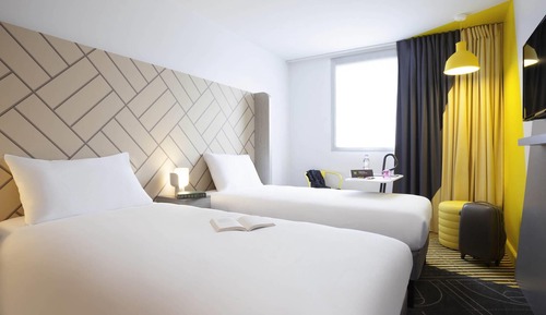 Standard Room, 2 Twin Beds