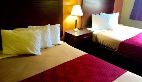 Standard Room, 2 Queen Beds, Non Smoking