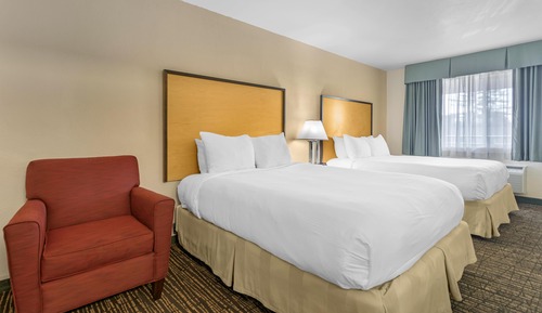 Standard Room, Multiple Beds, Non Smoking, Microwave (Oversized Room)