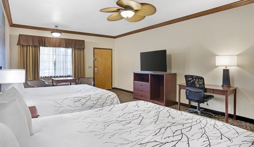 Standard Room, Multiple Beds, Non Smoking